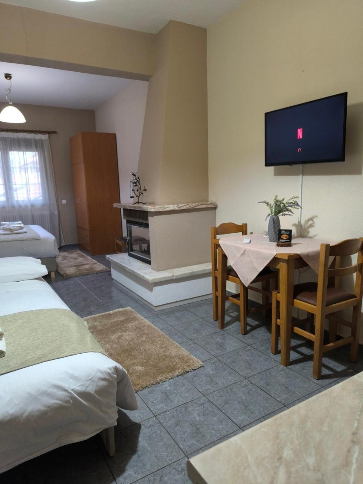 Guesthouse Platon ออร์มา ภายนอก รูปภาพ